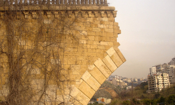 broken-bridge-1221570-639x520